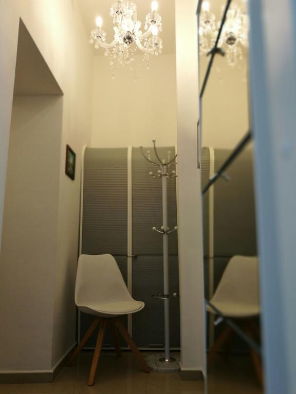 Ana Apartment Pula Luaran gambar