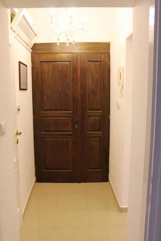 Ana Apartment Pula Bilik gambar